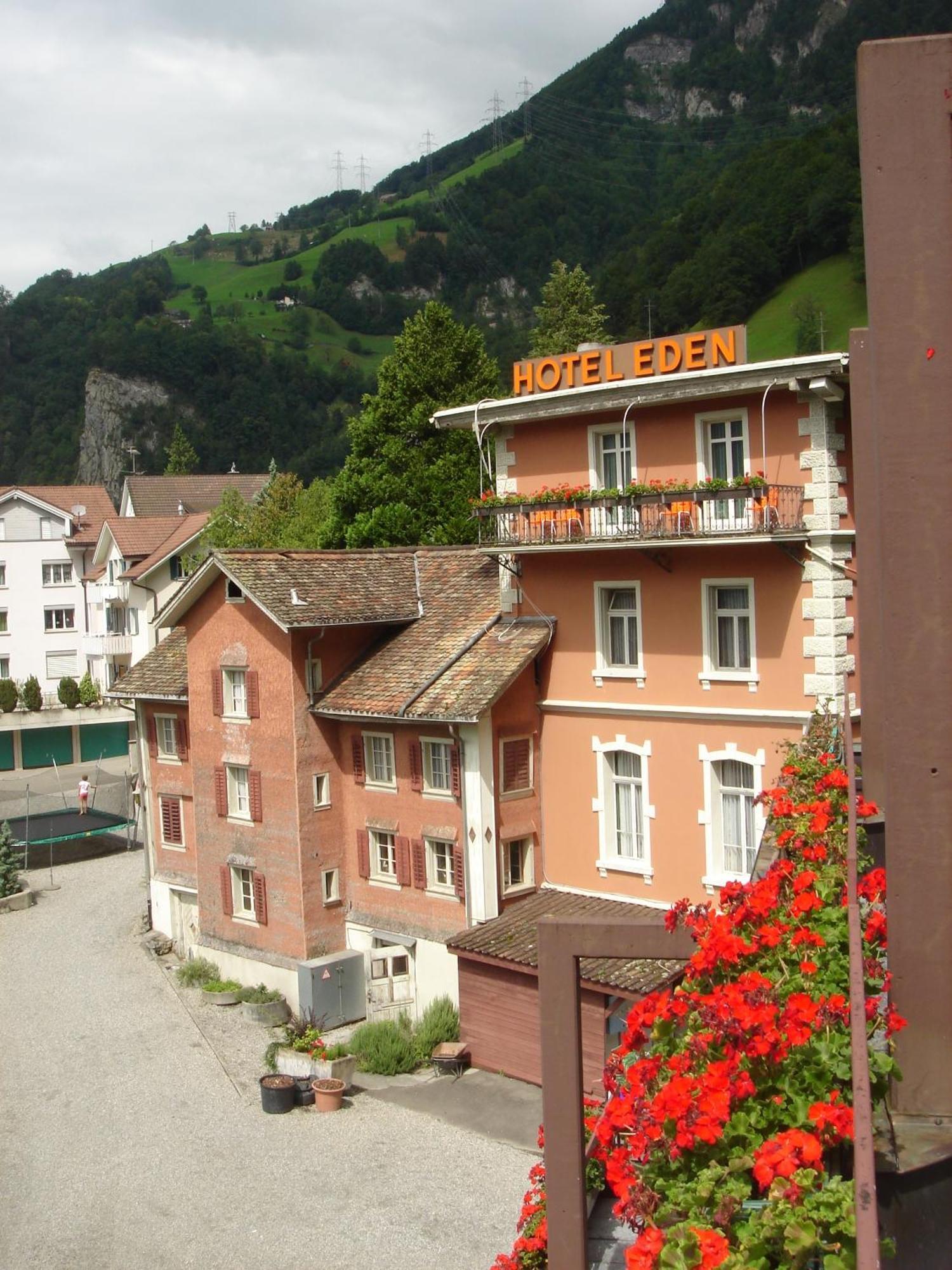 Hotel Eden Sisikon Exterior photo